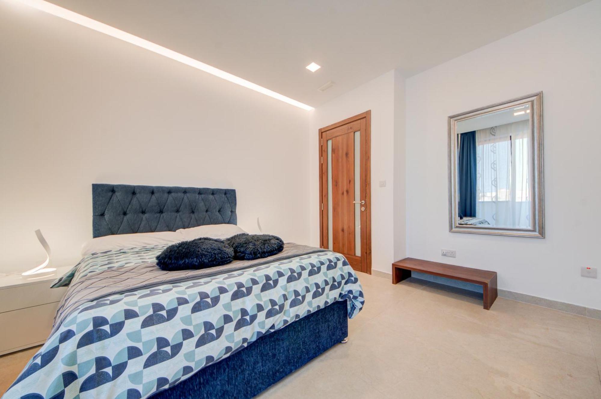 St Julians Apartment Saint Julian's Eksteriør bilde